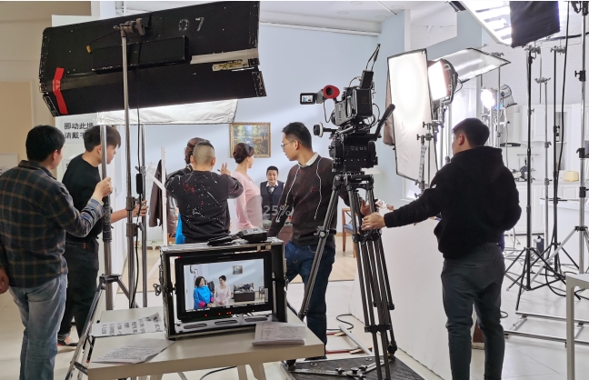 12bcbd1878155ad800e623db1ddfb883.png 12bcbd1878155ad800e623db1ddfb883.png