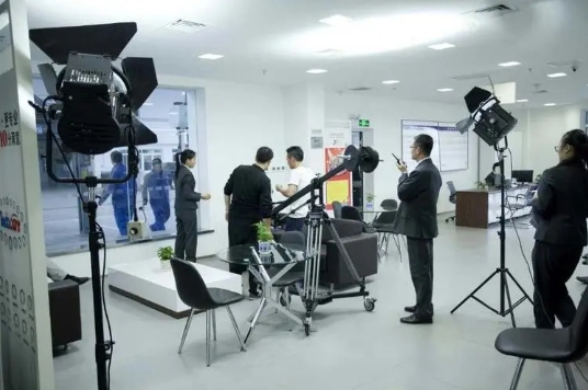 鄭州宣傳片拍攝制作公司：宣傳片拍攝工具使用需要注意哪些點(diǎn)？